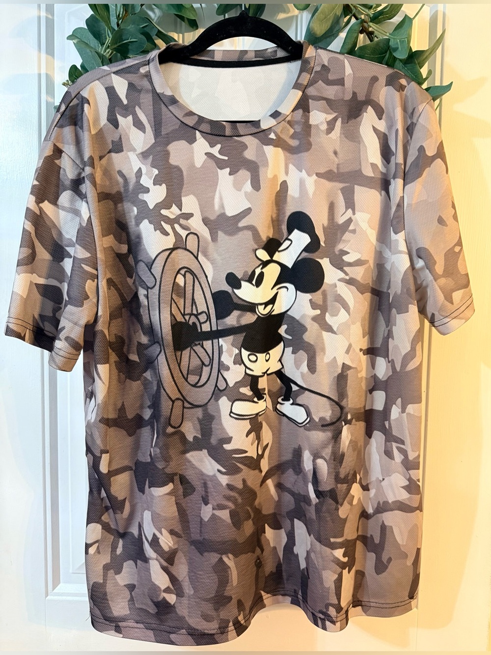 💫4/$25 • Disney Mickey Mouse Grey Dri-Fit Camo Short-Sleeve Tee